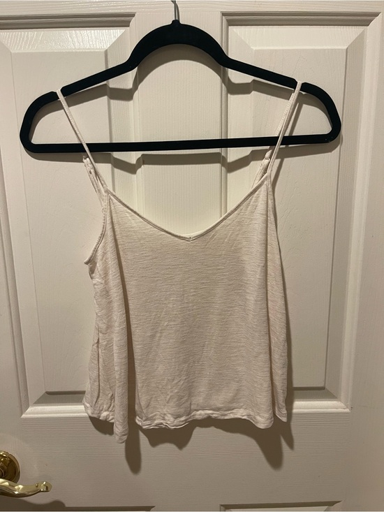 Madewell Tops - Madewell Light Cream V-Neck Spaghetti Strap Cami